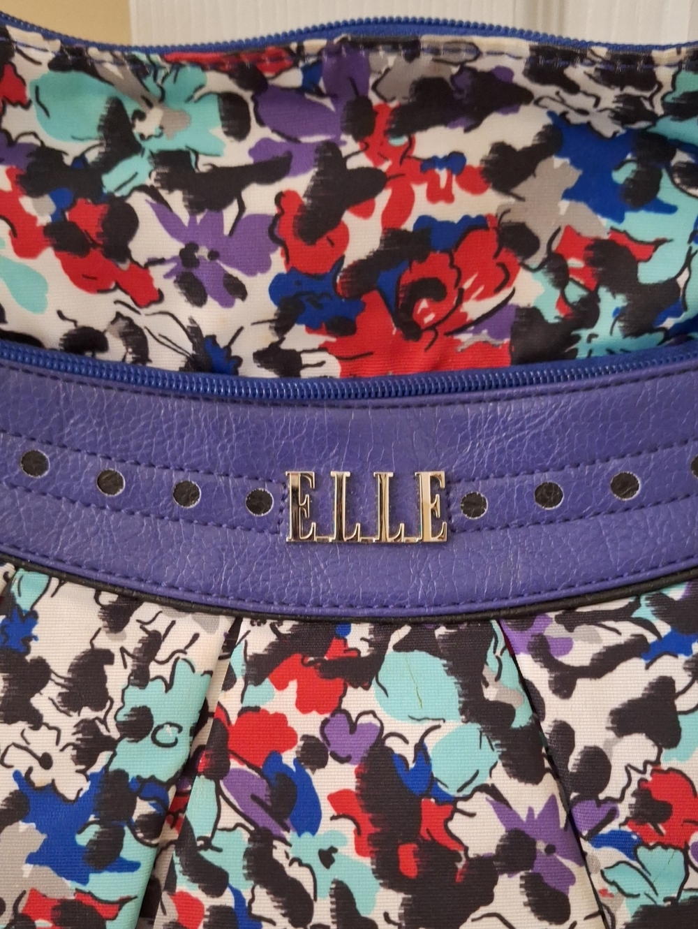 ELLE Multicolor Floral Shoulder Bag with Purple Trim - Picture 2 of 14